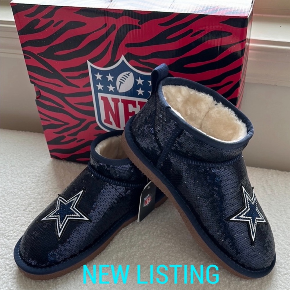 NFL Dallas Cowboys Sequin boots with Star Logo NWT